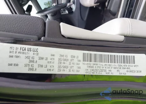 2018 Jeep Grand Cherokee Sterling Edition 4X2 из США, поврежденный, VIN 1C4RJEBG7JC327281